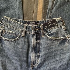 Hollister Woman’s Relaxed Fit Blue Jeans